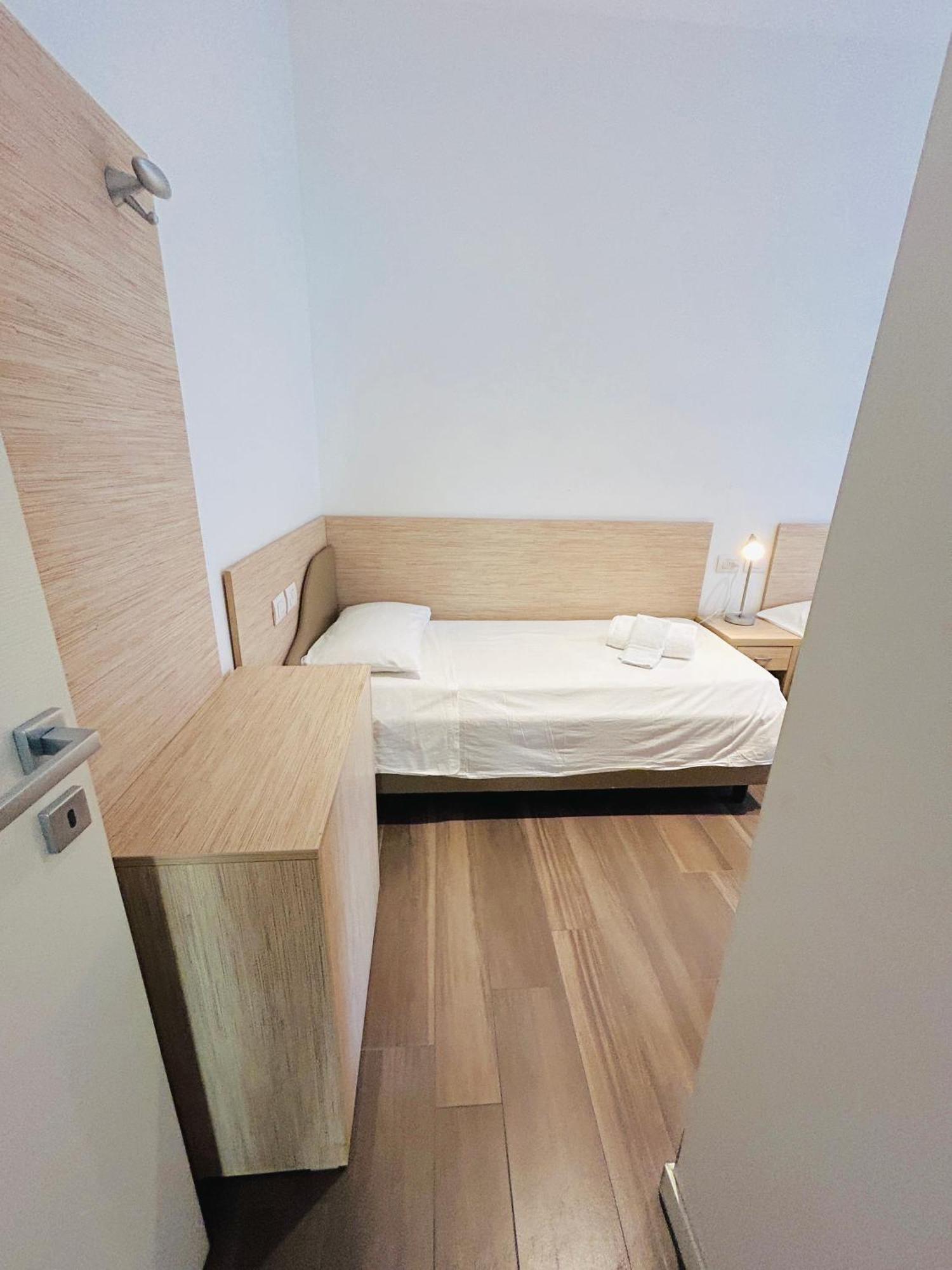 Ferienwohnung Menotti 3A-Flexrent Abissinia Riccione Exterior foto