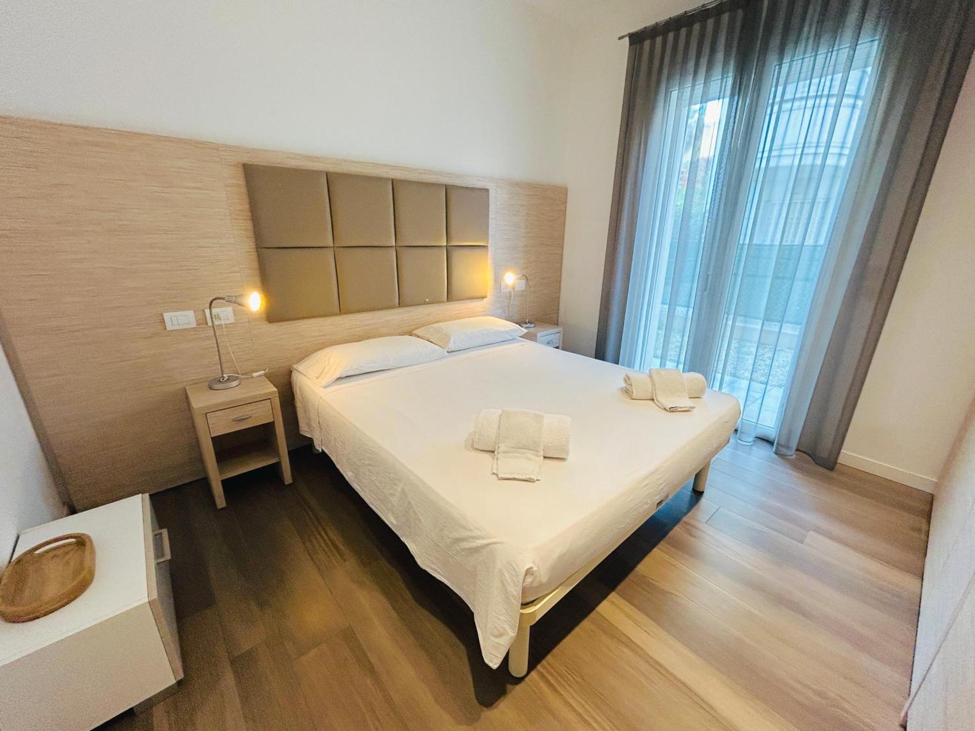 Ferienwohnung Menotti 3A-Flexrent Abissinia Riccione Exterior foto