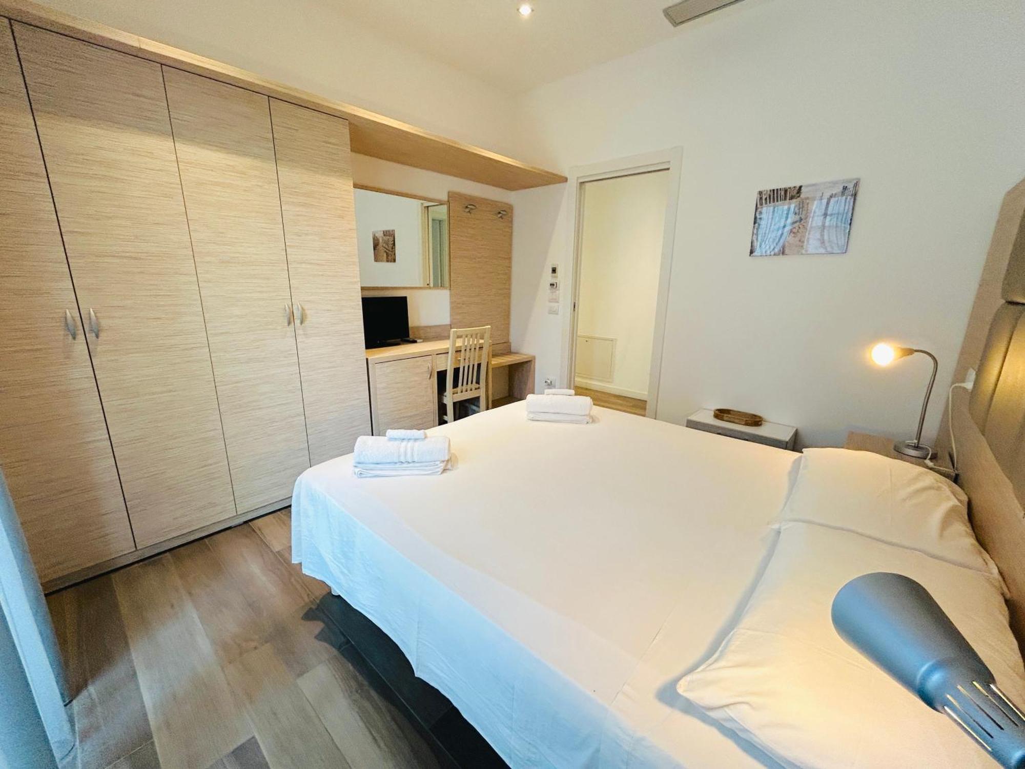 Ferienwohnung Menotti 3A-Flexrent Abissinia Riccione Exterior foto