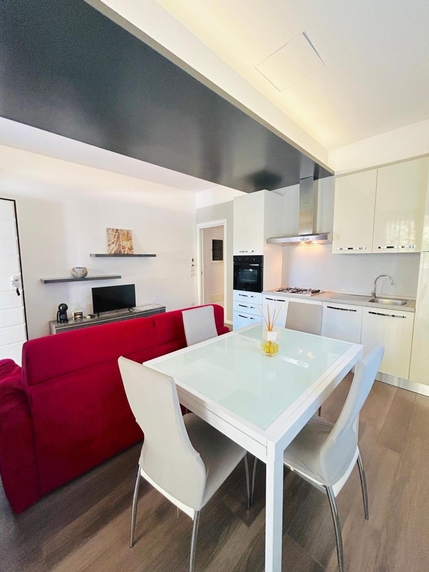 Ferienwohnung Menotti 3A-Flexrent Abissinia Riccione Exterior foto
